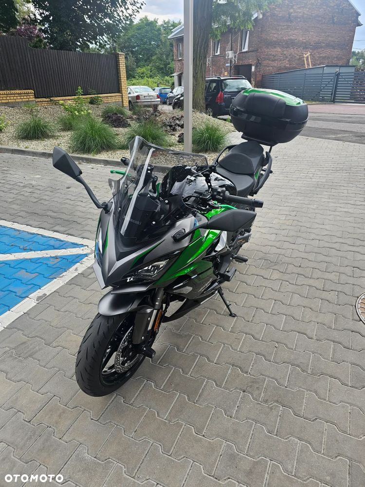 Kawasaki Ninja 1000 SX - 1
