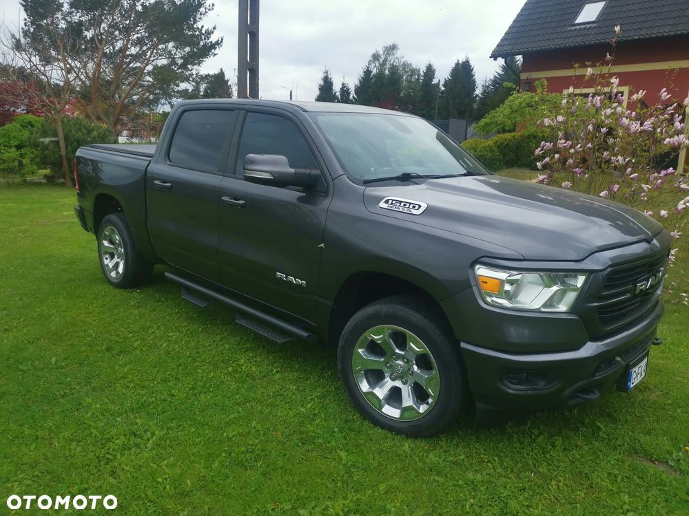 RAM 1500 5.7 Crew Cab Bighorn - 9