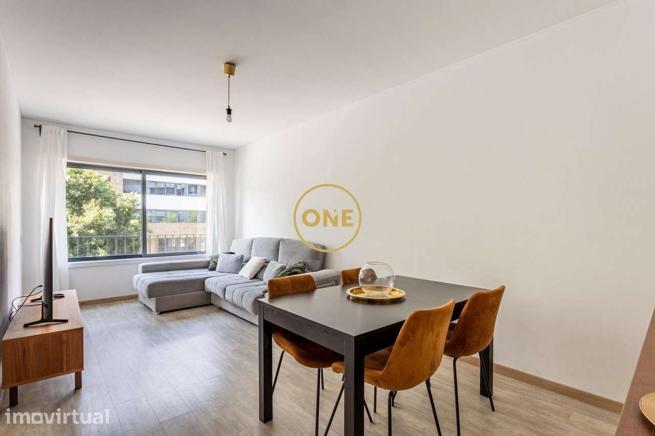 Apartamento T1 | Equipado e mobilado | Lugar de Parqueamento | Parque - Grande imagem: 3/20
