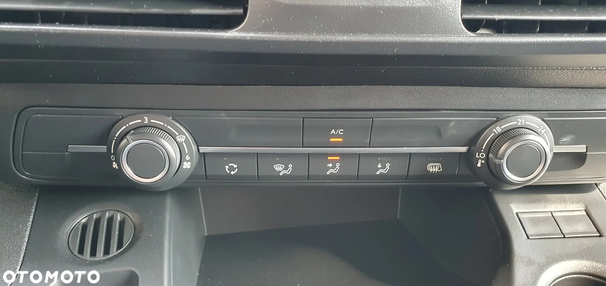 Opel Combo - 22