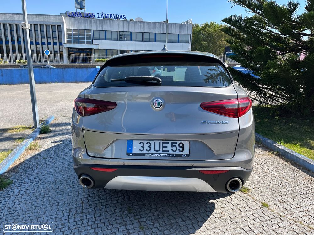 Alfa Romeo Stelvio 2.2 D Super AT8 - 14