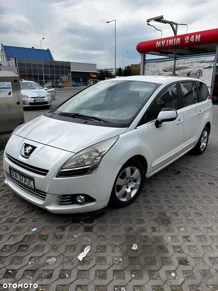 Peugeot 5008 ver-1-6-hdi-premium - 1