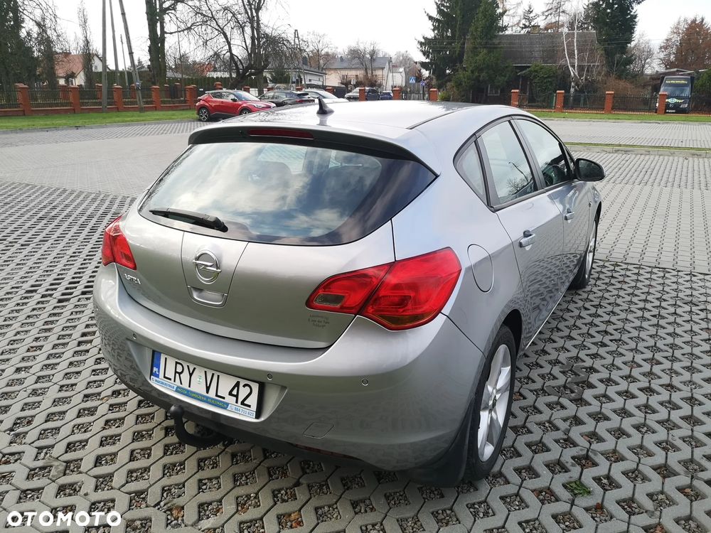 Opel Astra 1.6 Edition - 19