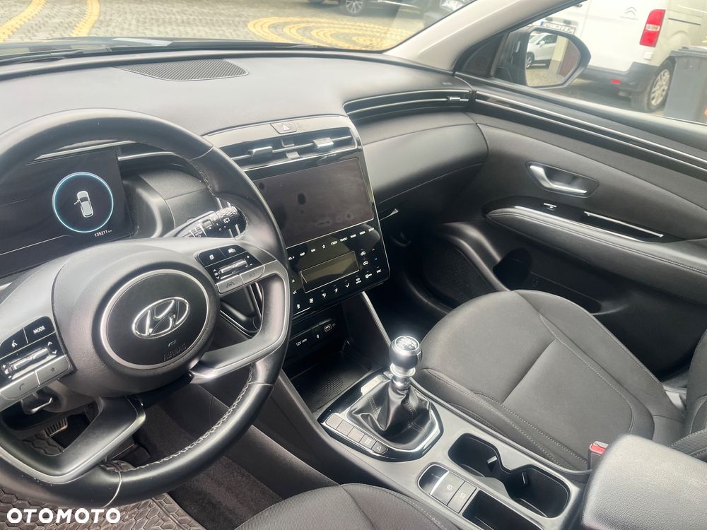 Hyundai Tucson 1.6 T-GDi 48V-Hybrid 2WD Trend - 16