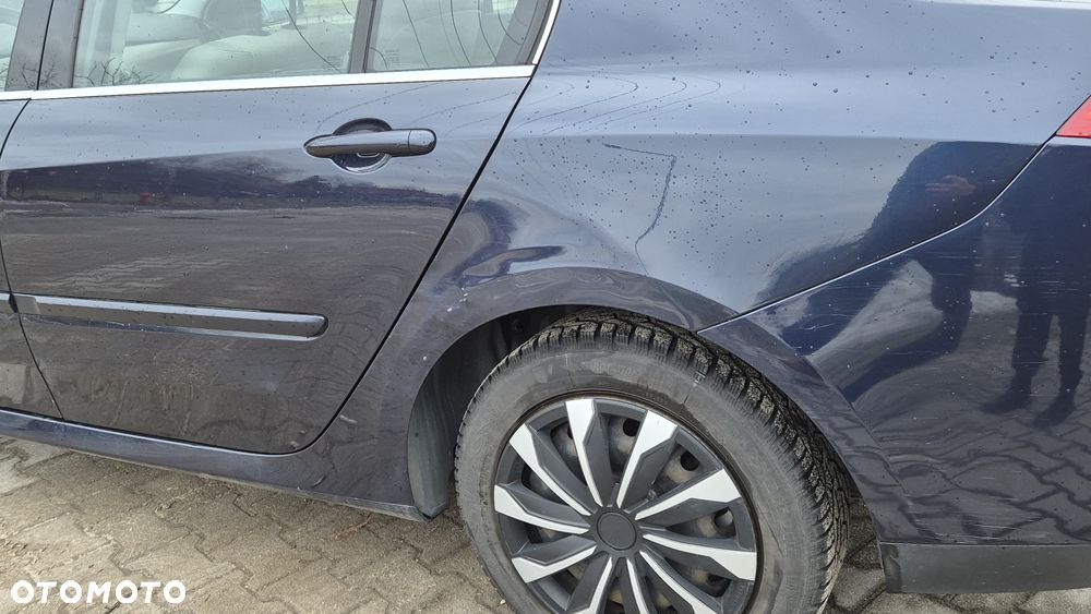 Renault Laguna 2.0 DCi Expression - 17