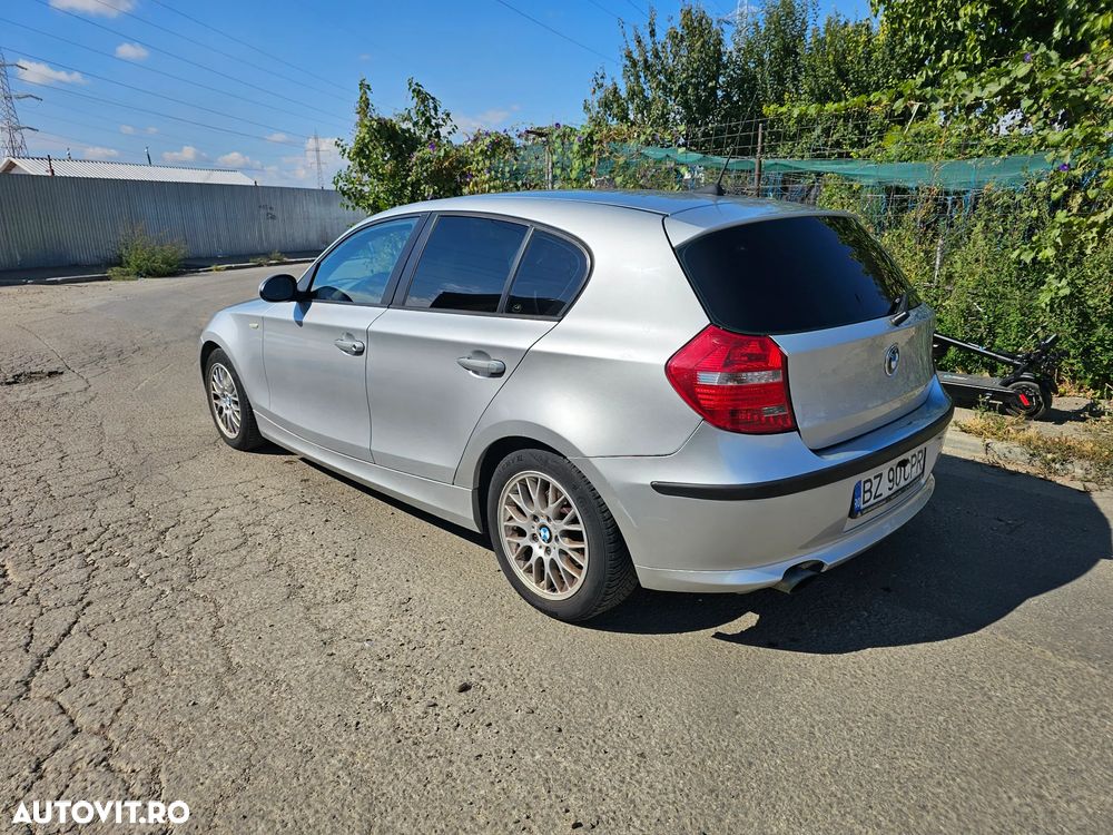 BMW Seria 1 116i - 3