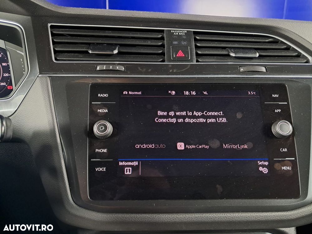 Volkswagen Tiguan - 22