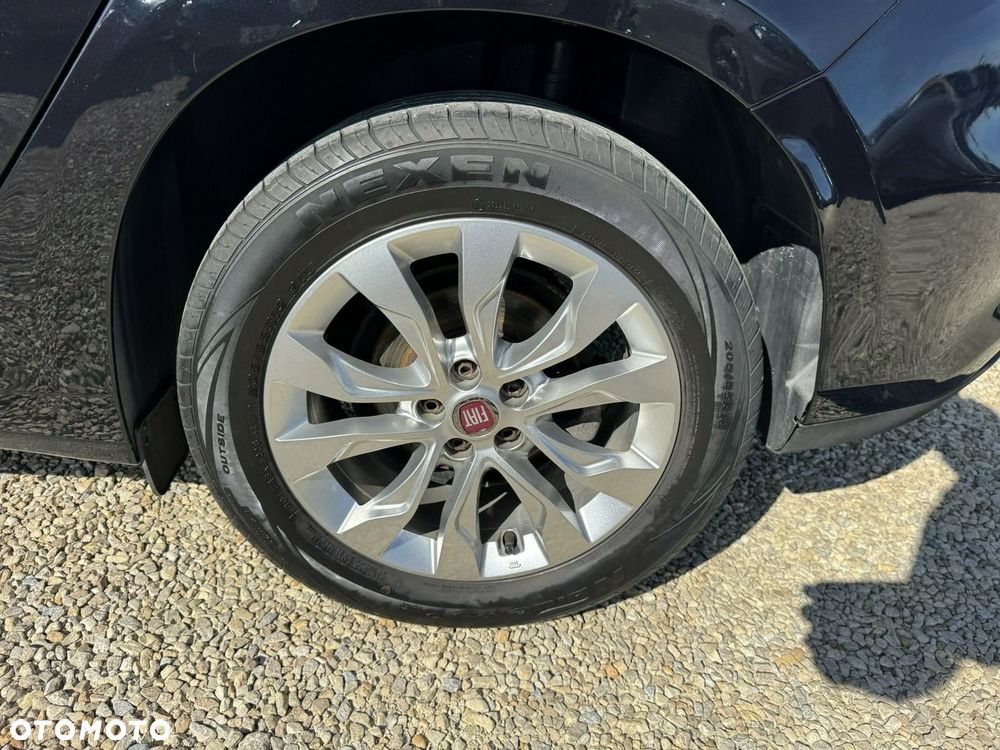 Fiat Tipo 1.4 T-Jet 16v Lounge - 24