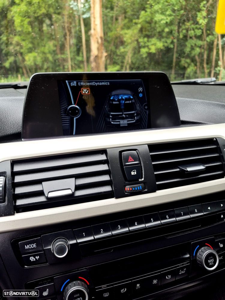 BMW 316 i Line Modern - 11