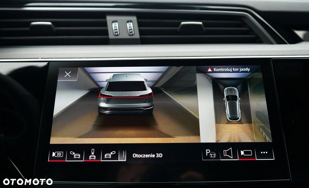 Audi SQ8 e-tron - 41