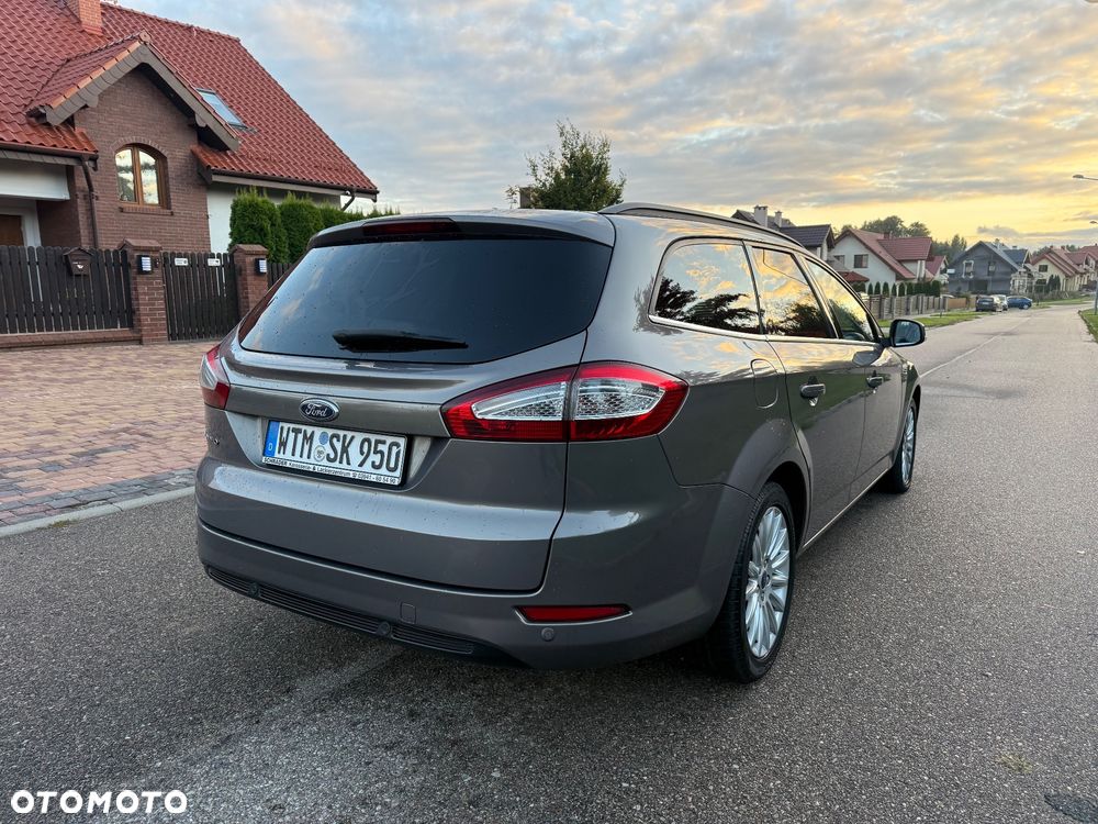 Ford Mondeo - 28