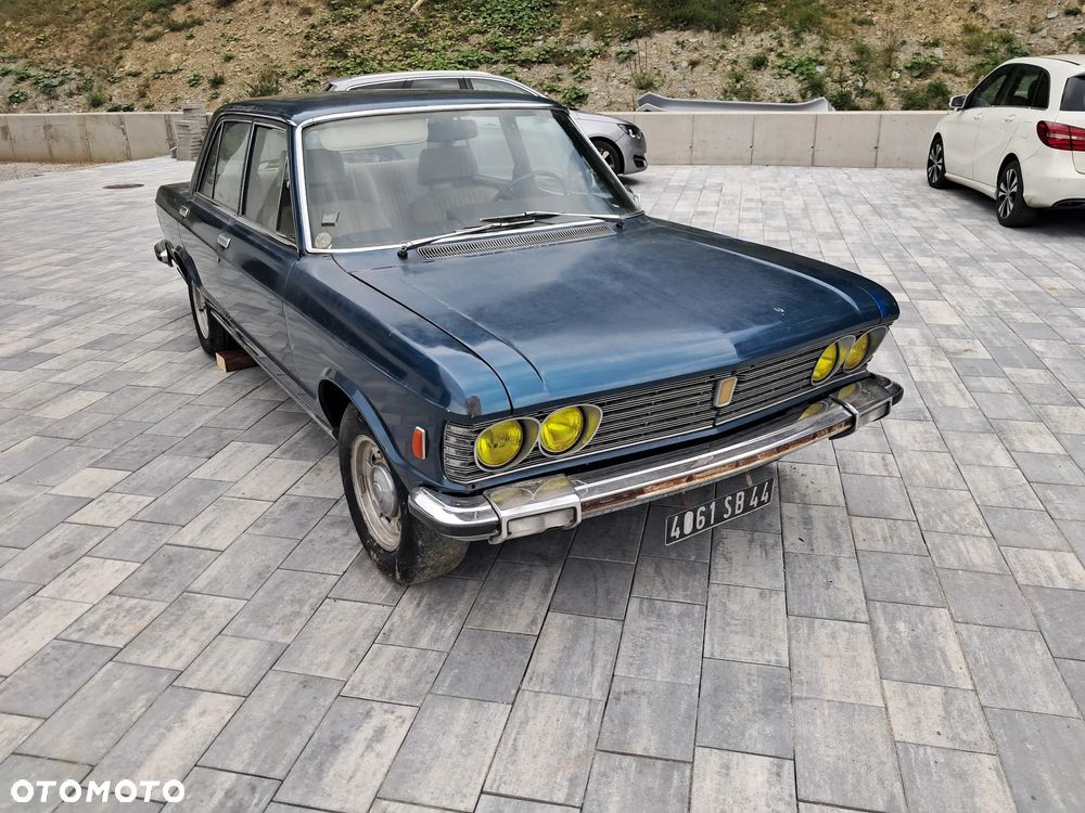 Fiat 130 - 22