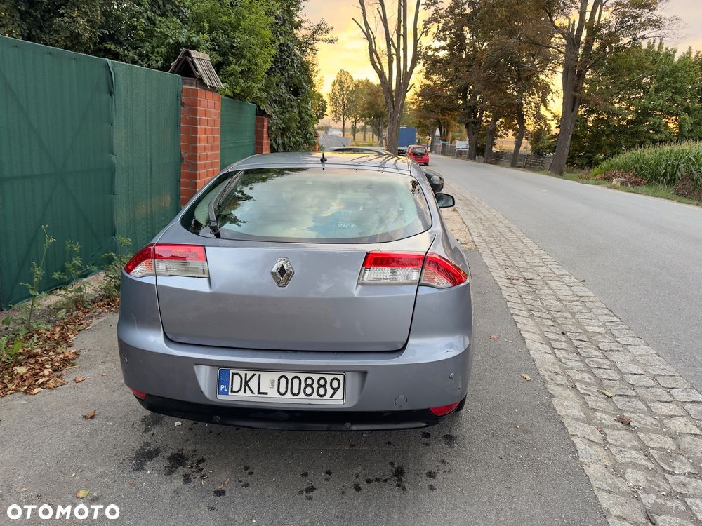 Renault Laguna 2.0 dCi Dynamique - 3