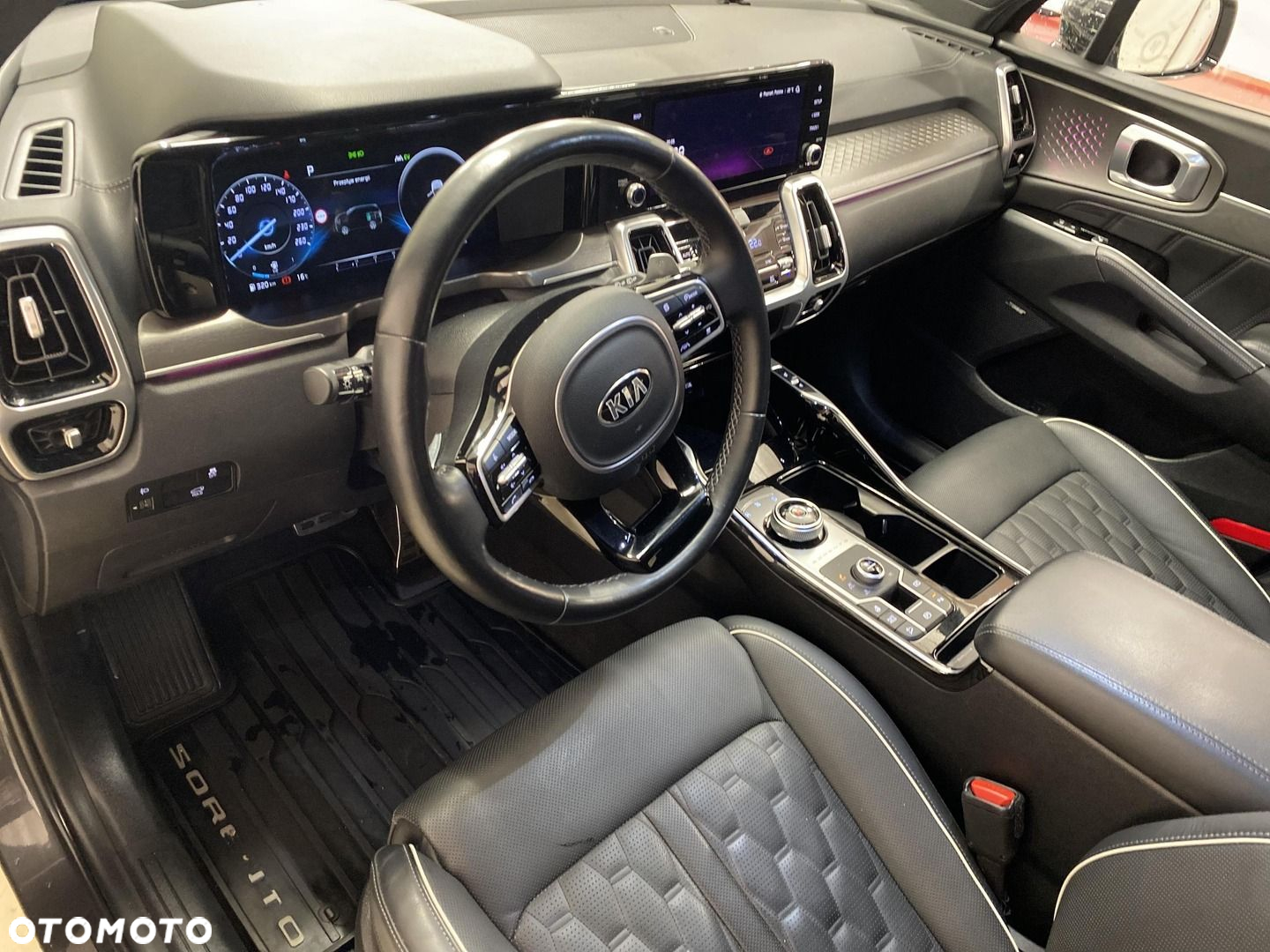 Kia Sorento - 10