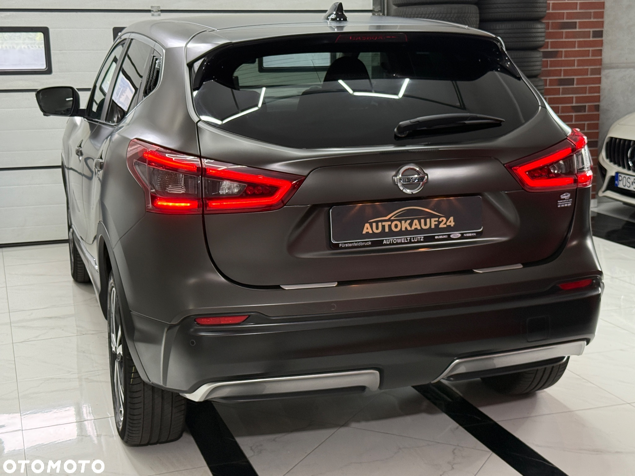 Nissan Qashqai 1.6 DIG-T N-Connecta - 10