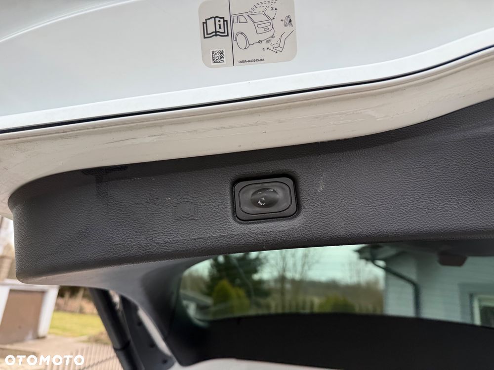 Ford S-Max 2.0 EcoBlue Titanium - 20