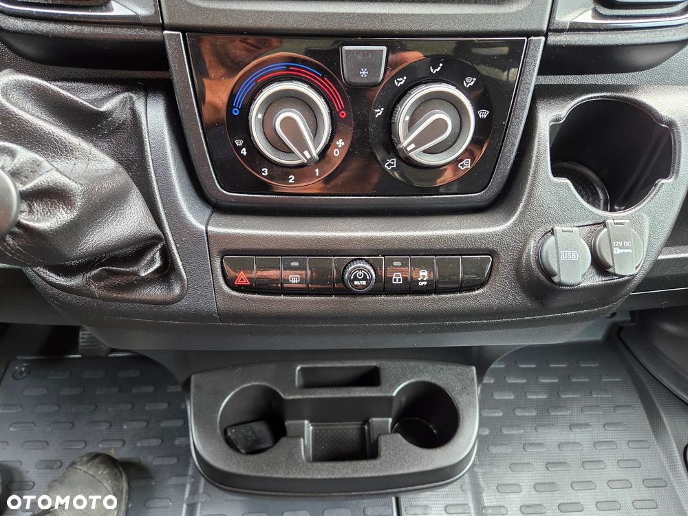 Fiat Ducato 2.2 160KM/ Kontener dł: 4.30 / Winda DHOLLANDIA 750Kg / Klima / - 21