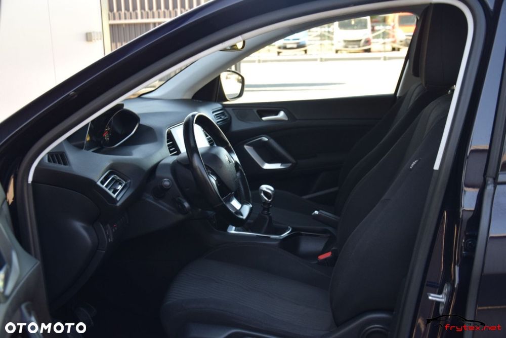 Peugeot 308 - 17