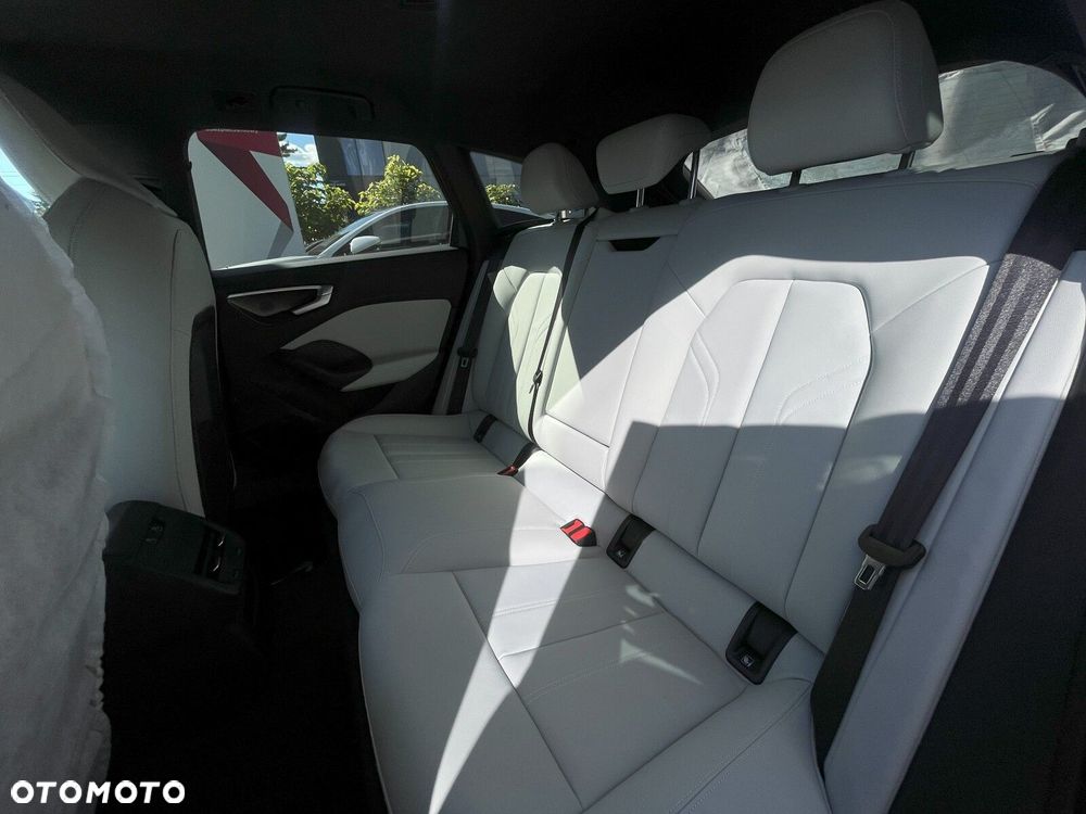 Audi A5 Avant - 11