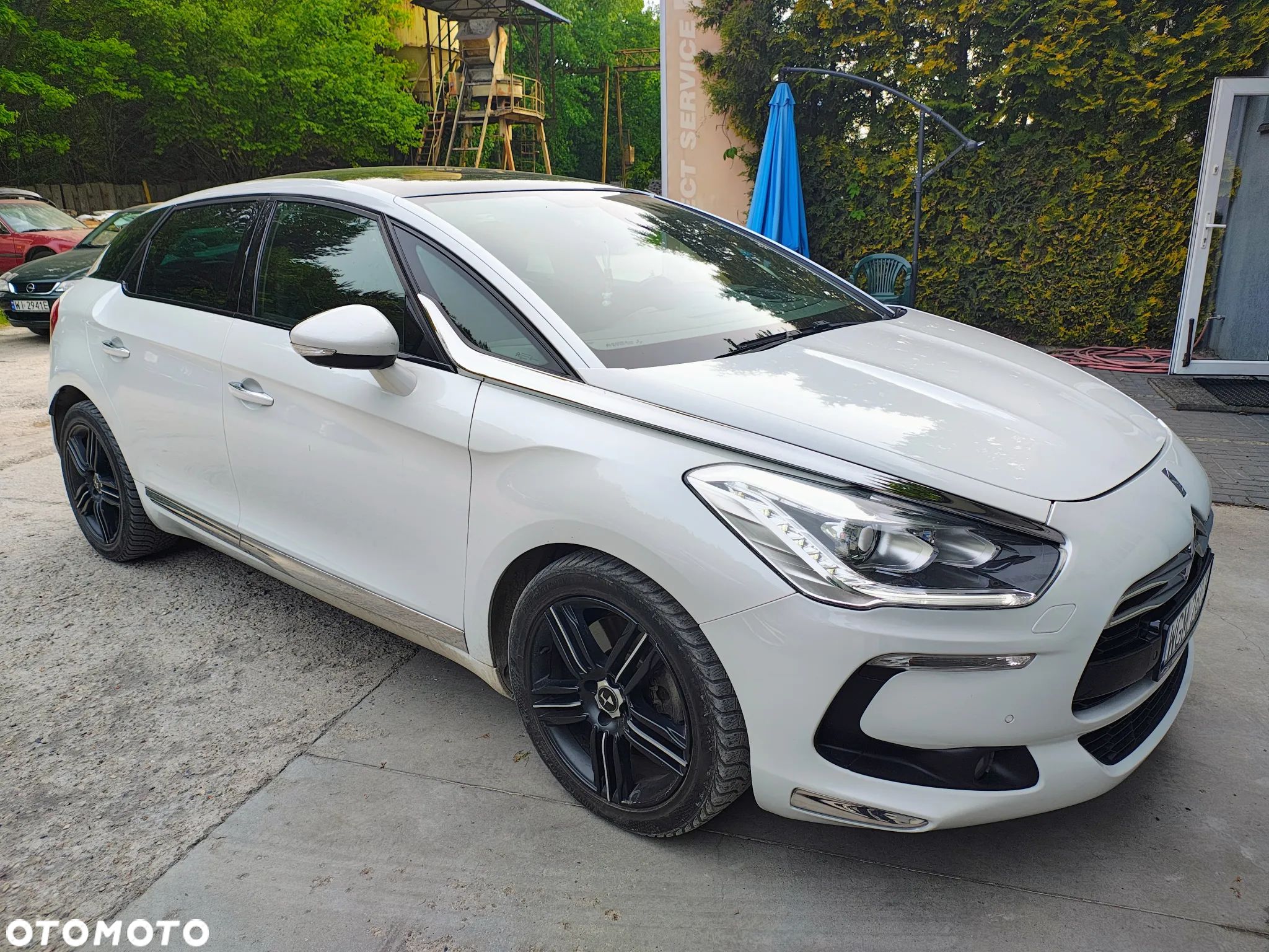 Citroën DS5 2.0 HDi SportChic - 1