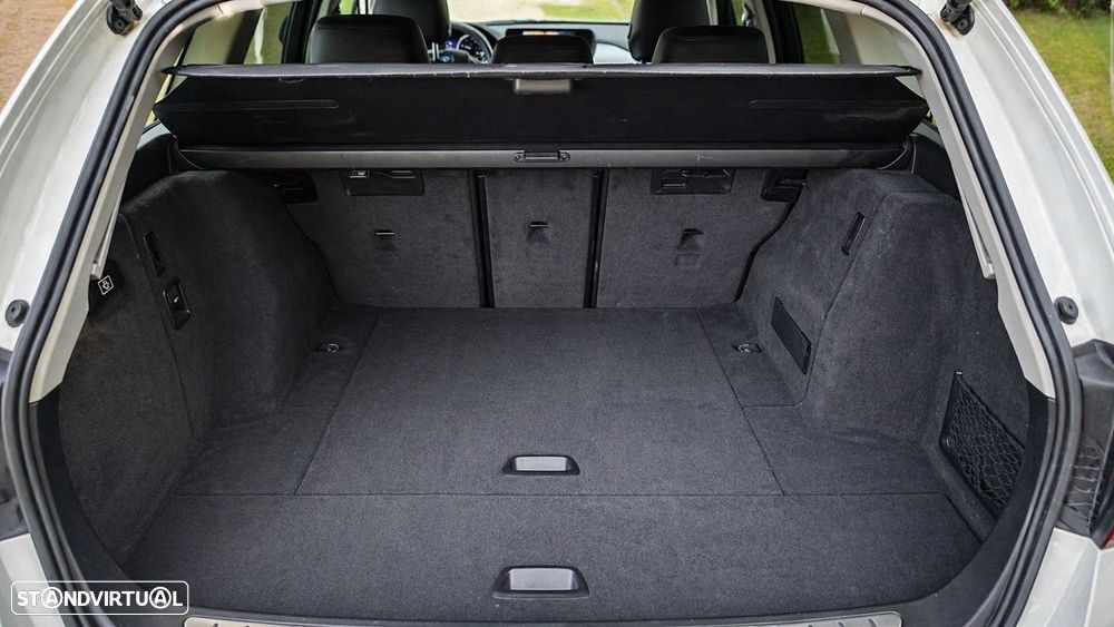 BMW 320 d Line Modern - 25