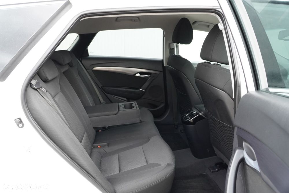Hyundai i40 1.7 CRDi Comfort + - 9