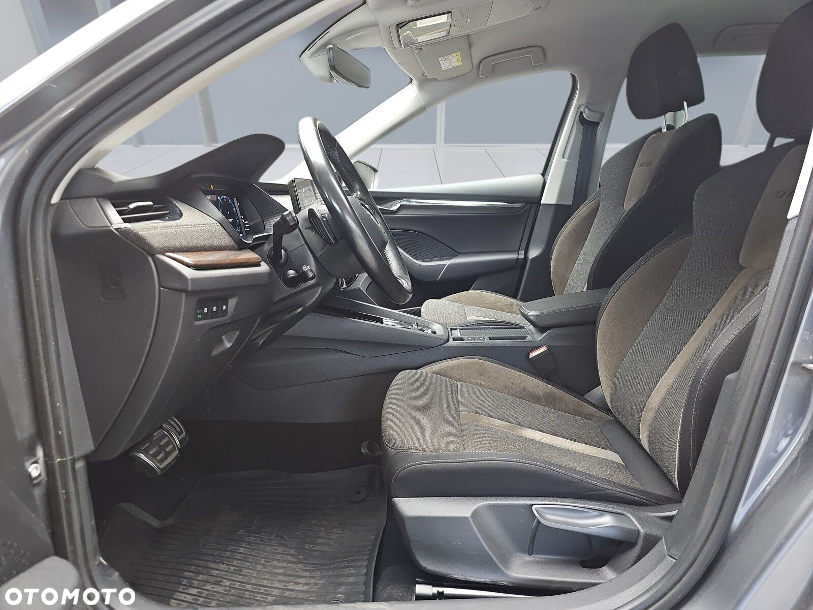 Skoda Octavia 2.0 TDI 4x4 Scout DSG - 20