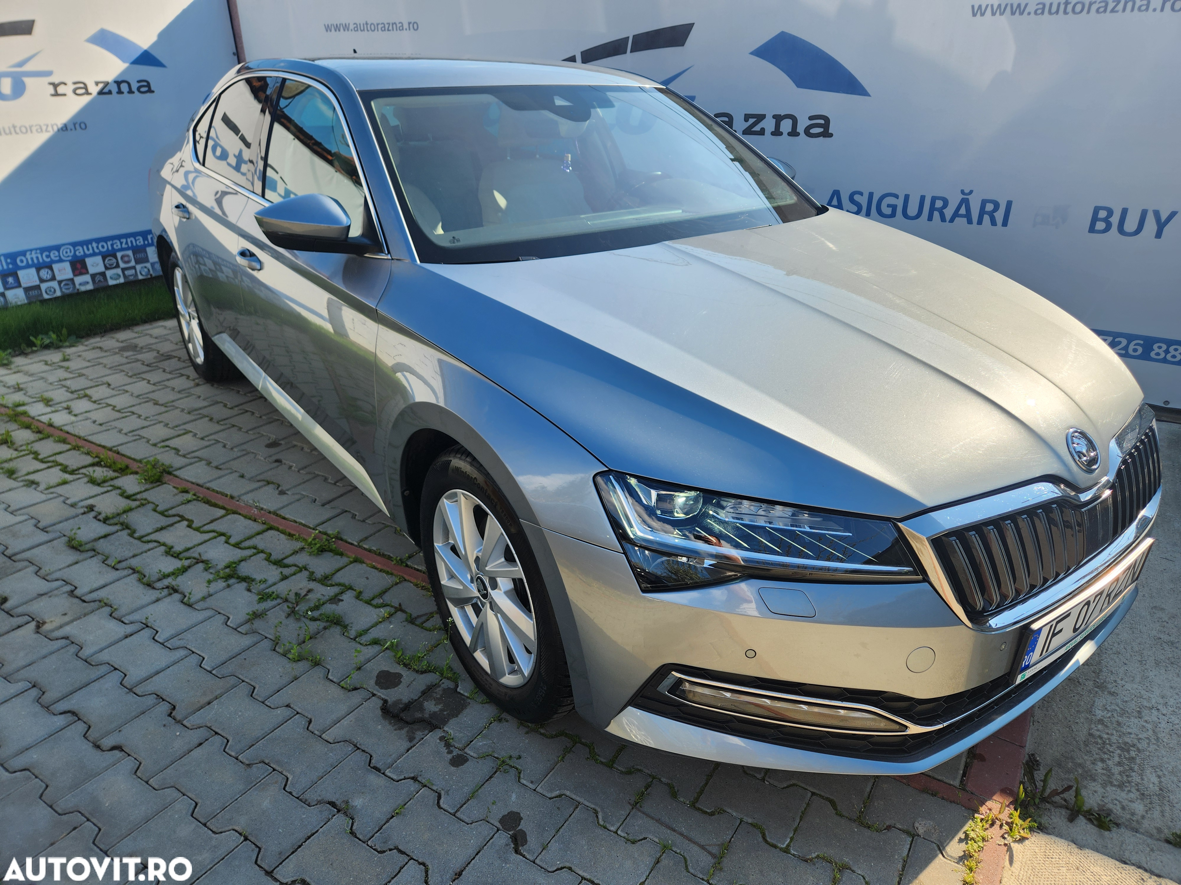 Skoda Superb 2.0 TDI DSG Style - 2