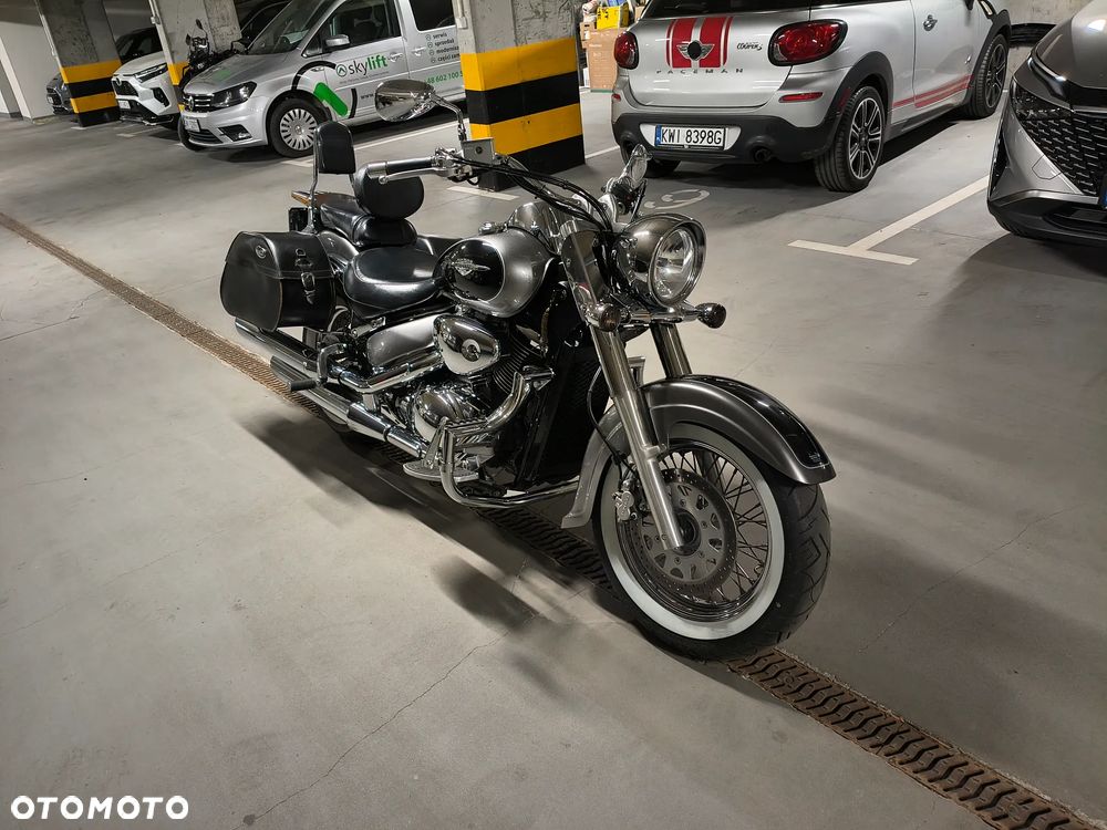 Suzuki Intruder - 5