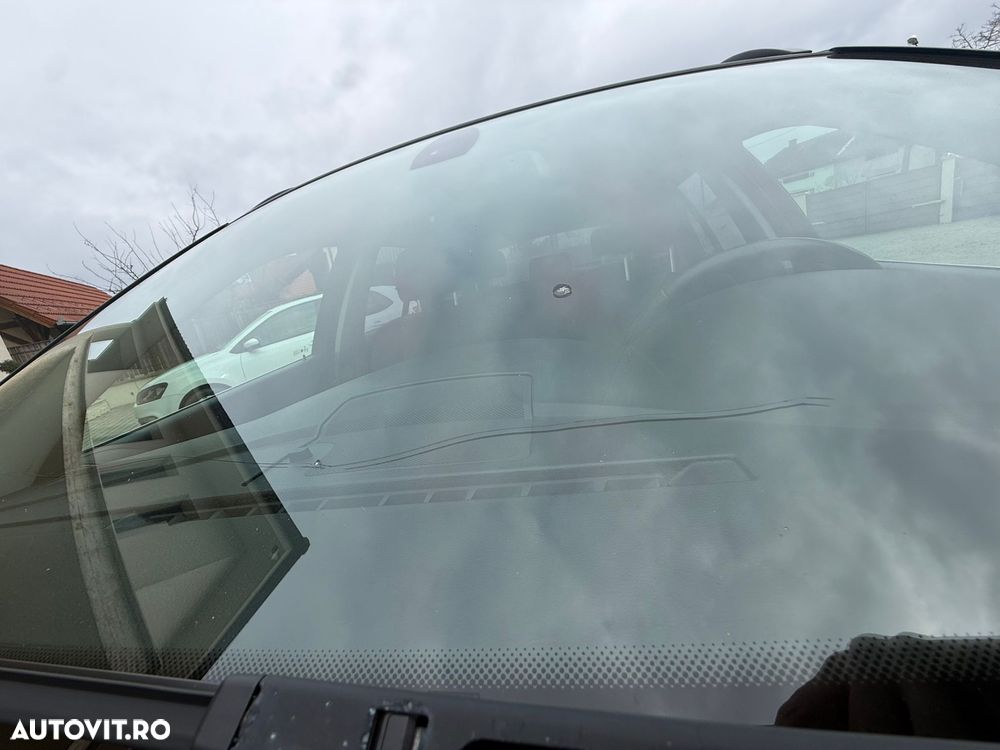 BMW Seria 5 ver-523i-aut- - 10