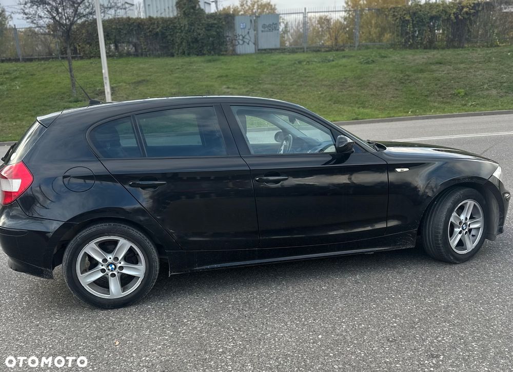 BMW Seria 1 118i - 5