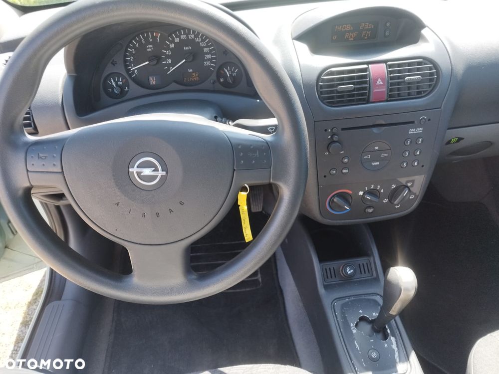 Opel Corsa - 14