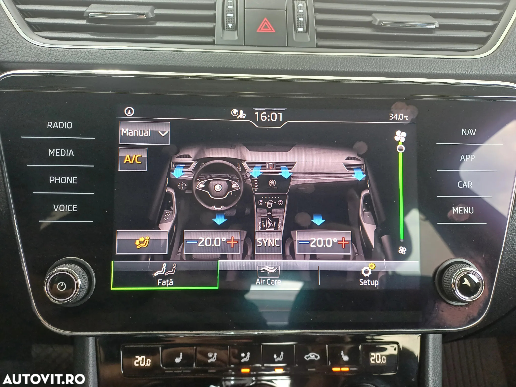 Skoda Superb 1.5 TSI DSG Ambition - 27