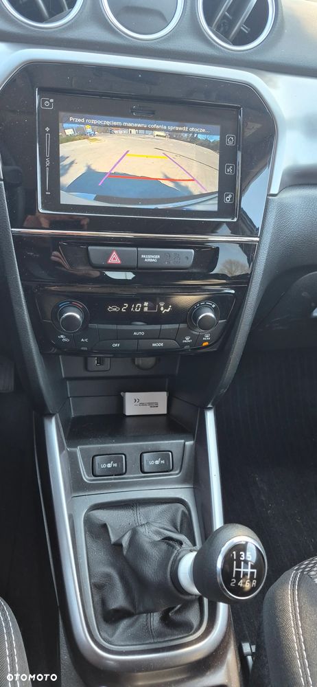 Suzuki Vitara 1.4 Boosterjet mHEV Premium Plus 2WD - 9