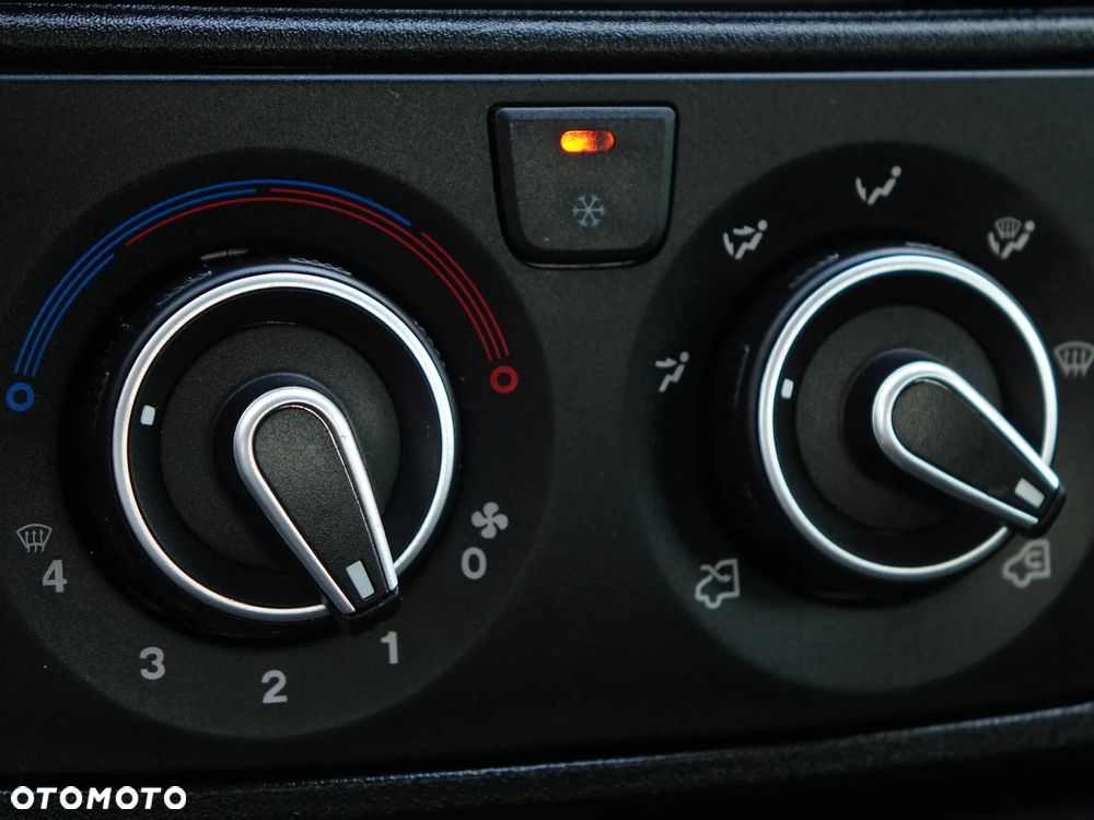 Citroën Jumper 3-osobowy Skrzyniowy Długa Skrzynia 4.2m - 13