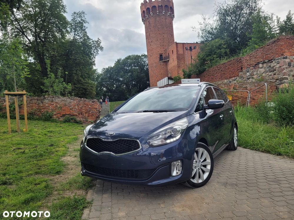 Kia Carens 1.7 CRDi 141 Dream Team Edition - 34