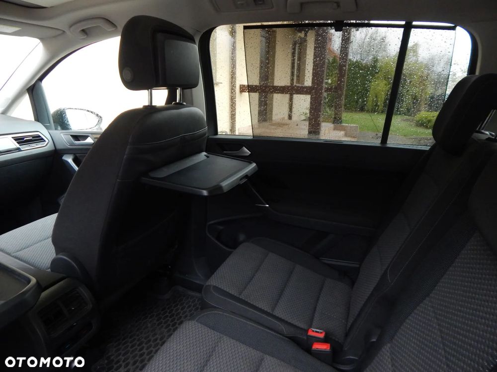 Volkswagen Touran 1.4 TSI BMT Comfortline DSG - 18