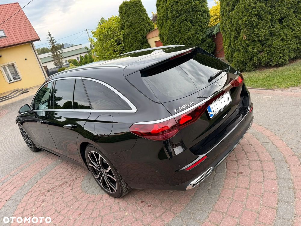 Mercedes-Benz Klasa E 300 de PHEV 4-Matic Avantgarde 9G-Tronic - 3