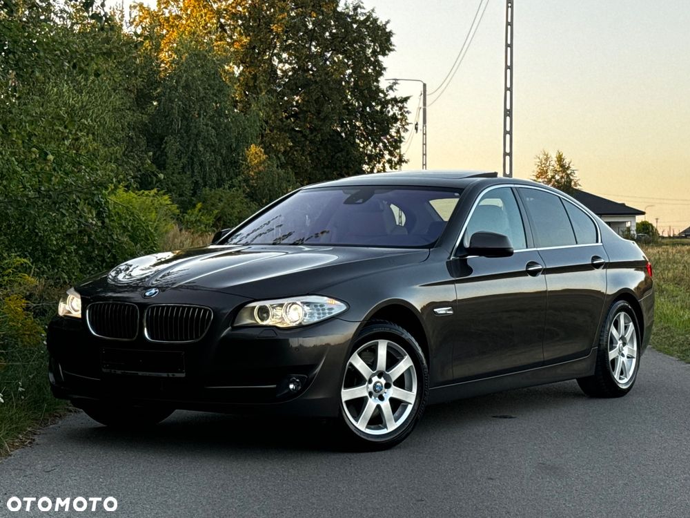 BMW Seria 5 525d Sport-Aut Modern Line - 6