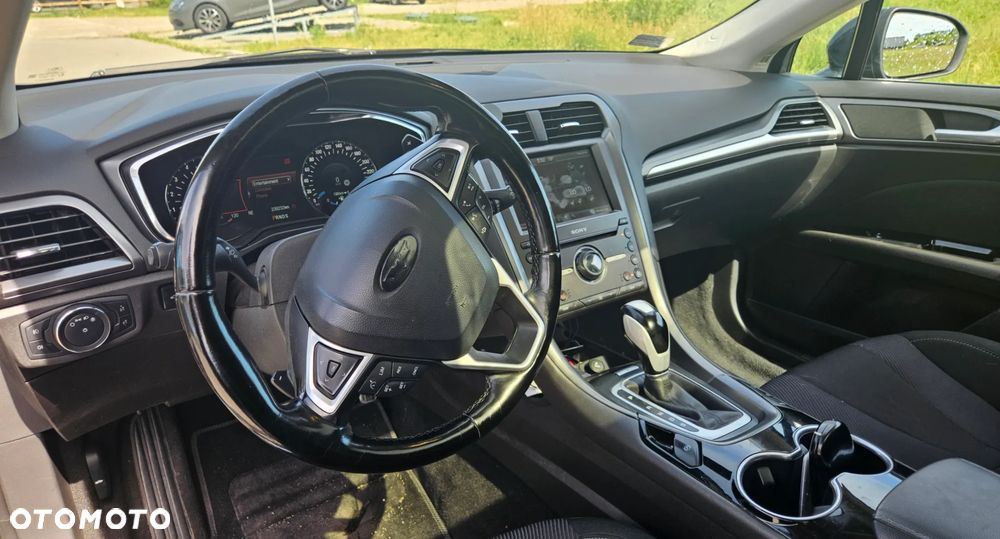 Ford Mondeo 2.0 TDCi STart-Stopp PowerShift-Aut Titanium - 3