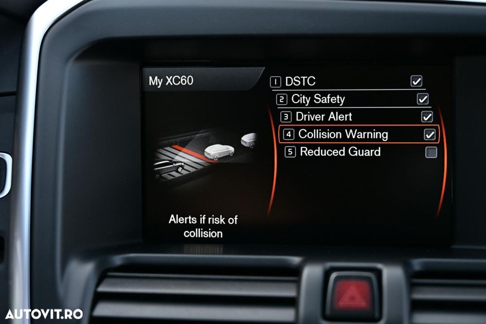 Volvo XC 60 D5 AWD Geartronic Summum - 38