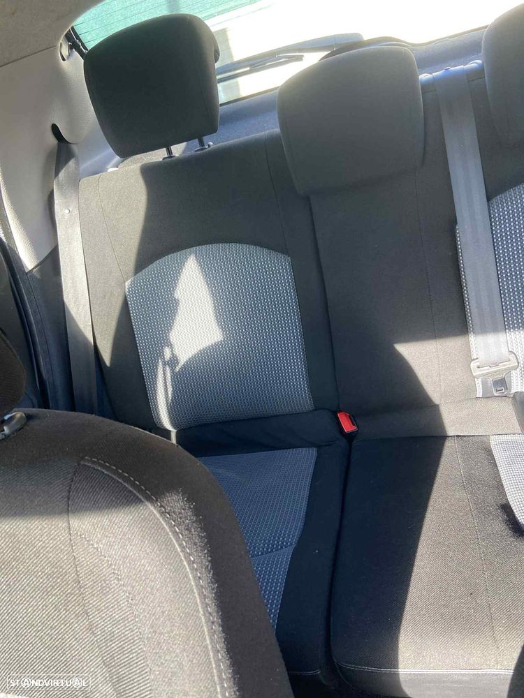 Peugeot 206 1.9 D XT - 4