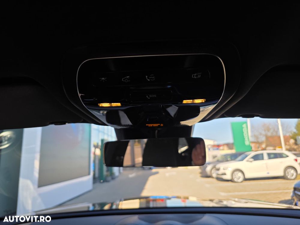 Mercedes-Benz GLC 300 4Matic 9G-TRONIC AMG Line Advanced - 25