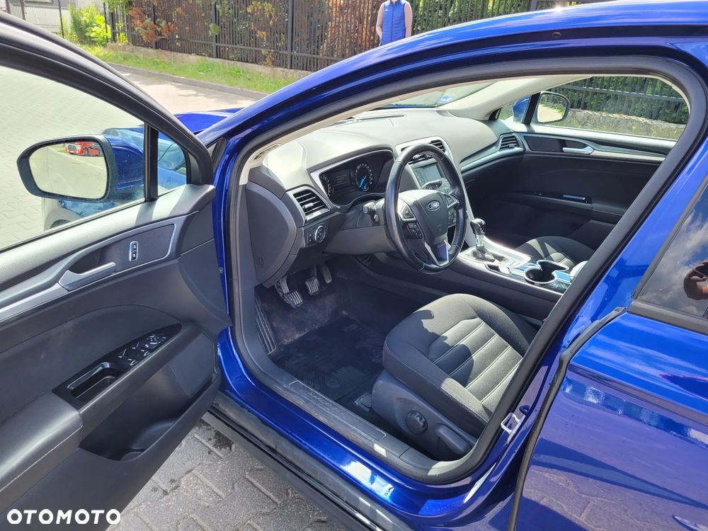 Ford Mondeo - 9