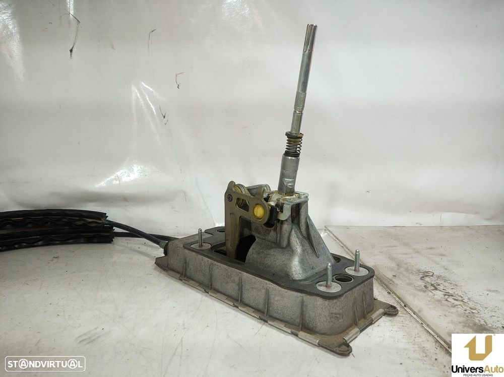 ALAVANCA VELOCIDADES VOLKSWAGEN GOLF V 2006 -1K0711049AQ - 3