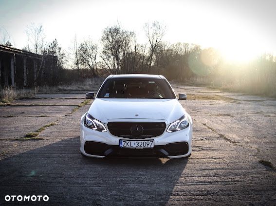 Mercedes-Benz Klasa E 63 AMG S 4-Matic - 1