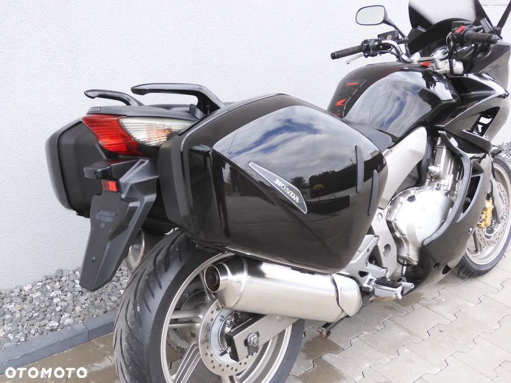 Honda CBF - 13