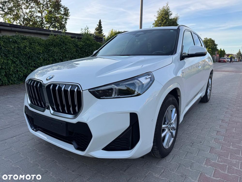 BMW X1 xDrive23d M Sportpaket - 1
