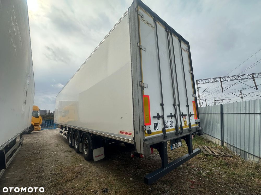 Fruehauf Izoterma / BOX / Kontener - 2