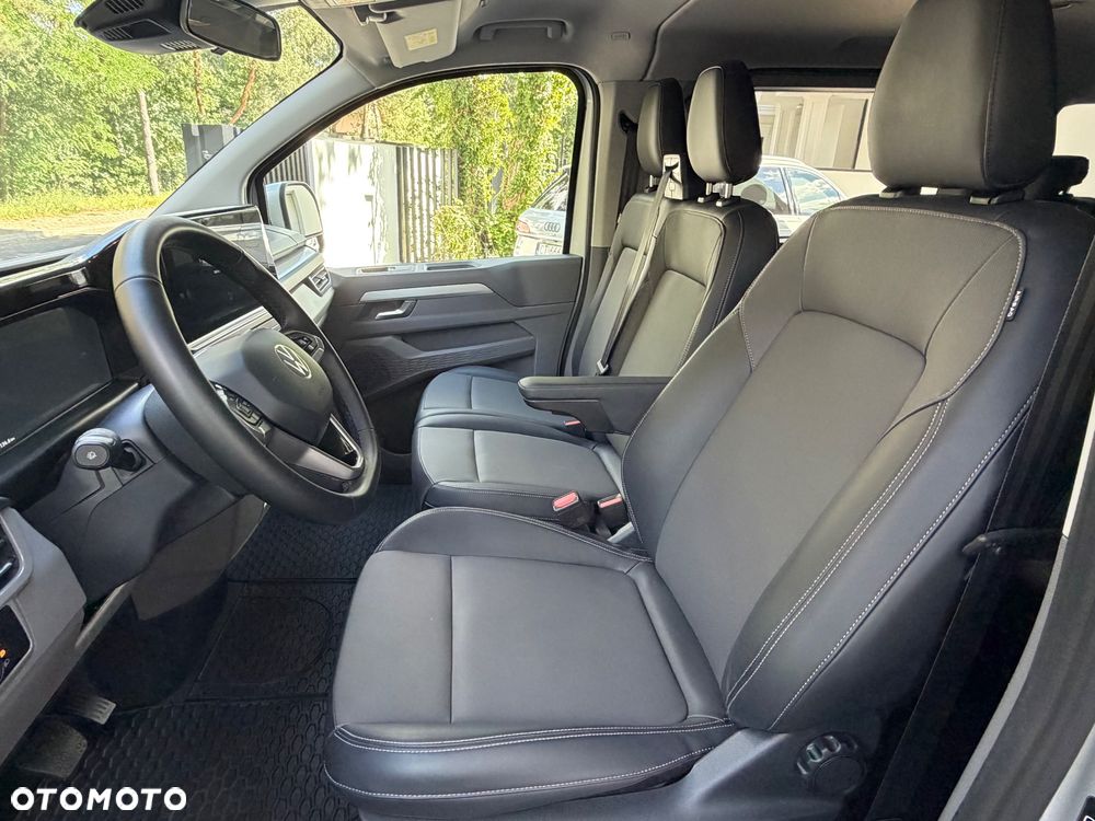 Volkswagen Caravelle 2.0 TDI L2 - 13